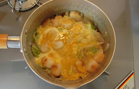白菜とお麩の卵とじ
