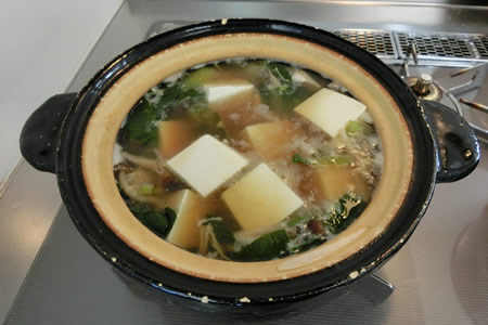 ホタテのあんかけ湯豆腐