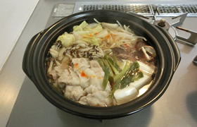 酸辣湯(サンラータン)風鍋