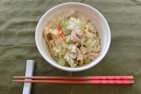ふきと鶏肉の炊き込みご飯