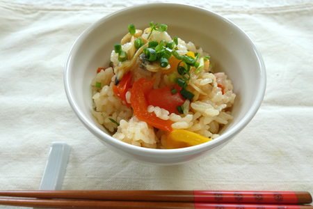 パプリカの和風炊き込みご飯