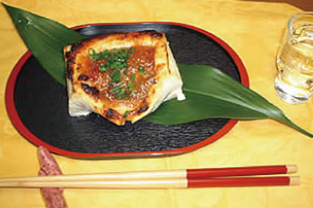 豆腐のにんにく味噌詰め焼き