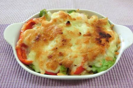 えびアボカドのチーズ焼き