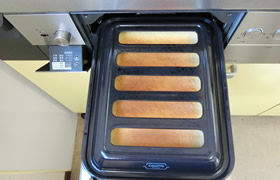 いちごのロールケーキ