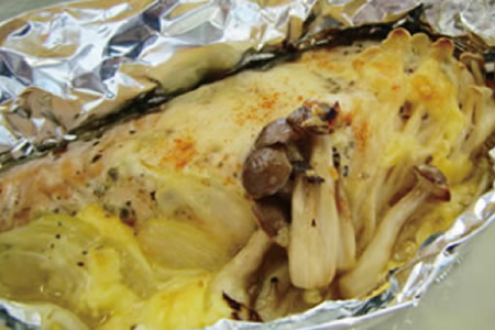 鮭のチーズホイル焼き