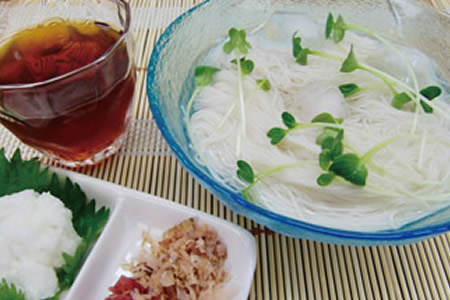 梅とろろそうめん