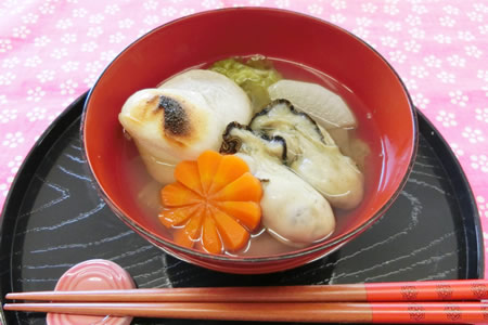 牡蠣入りお雑煮～広島風～