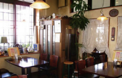 時間を忘れる喫茶店「おおぎ」