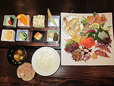 飲み喰い屋『大角（だいかく）』