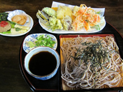 里屋敷