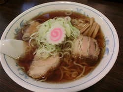 中華そば　駿河あきん亭