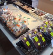 SWEETS STUDIO Poco a Poco