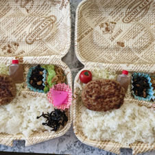 Dining Kuma Family